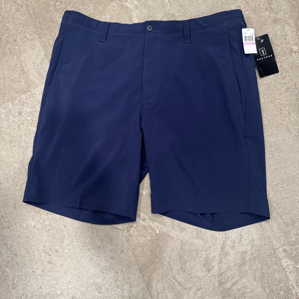 PGA Tour Men's Navy Flat Front Golf Shorts Size 38 NWT